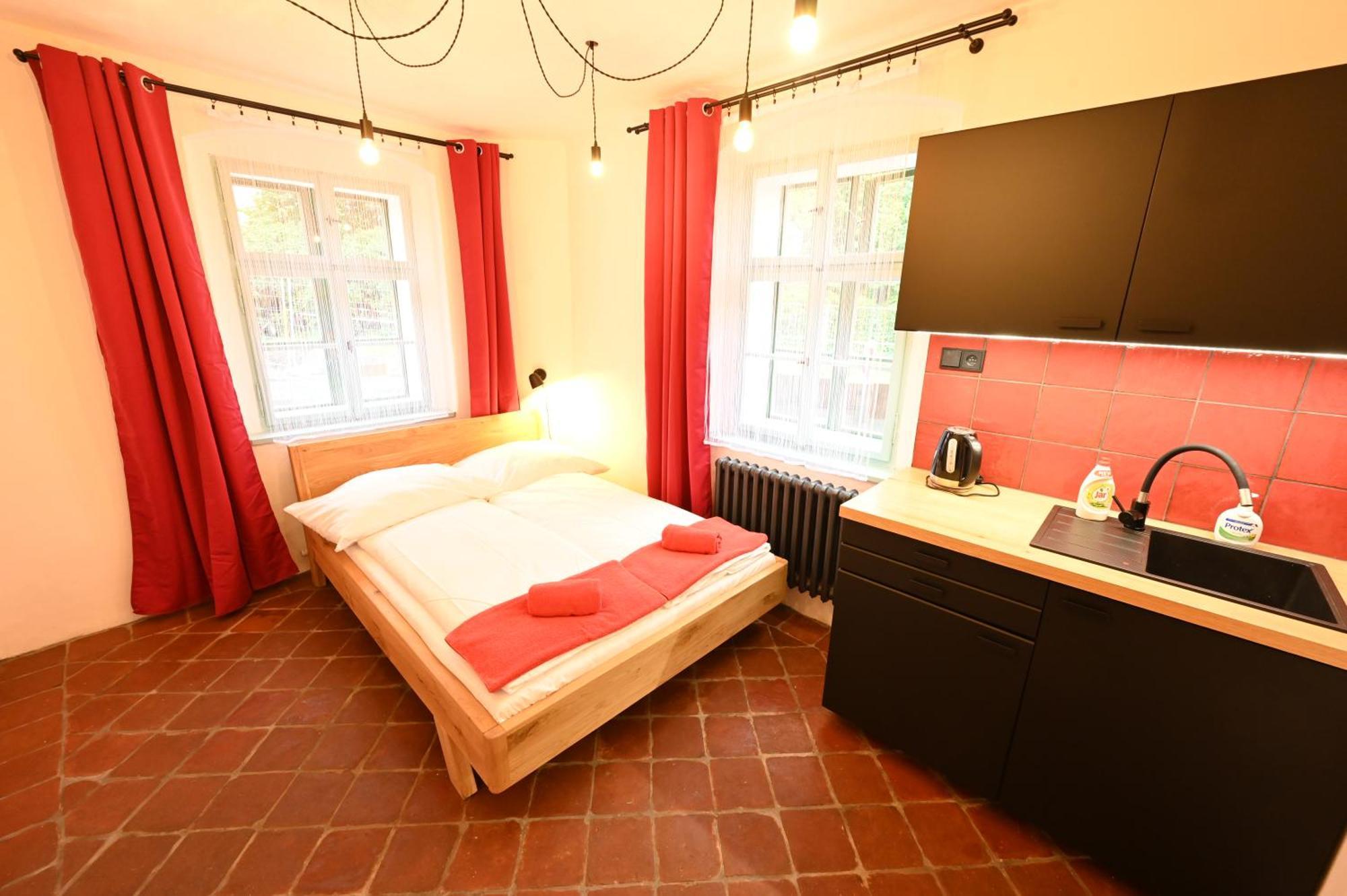 Valecska Palenice Kamer foto