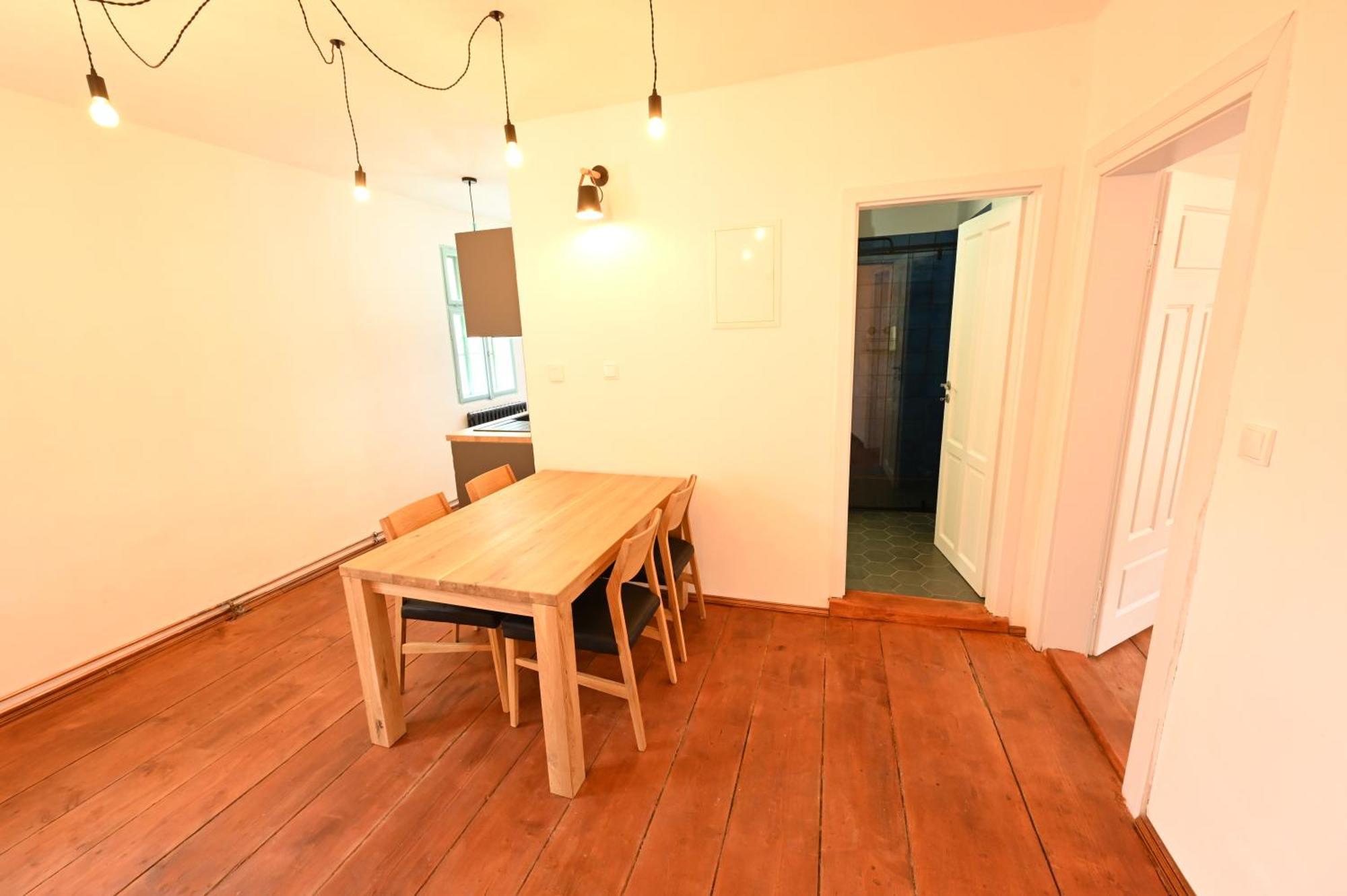 Valecska Palenice Kamer foto