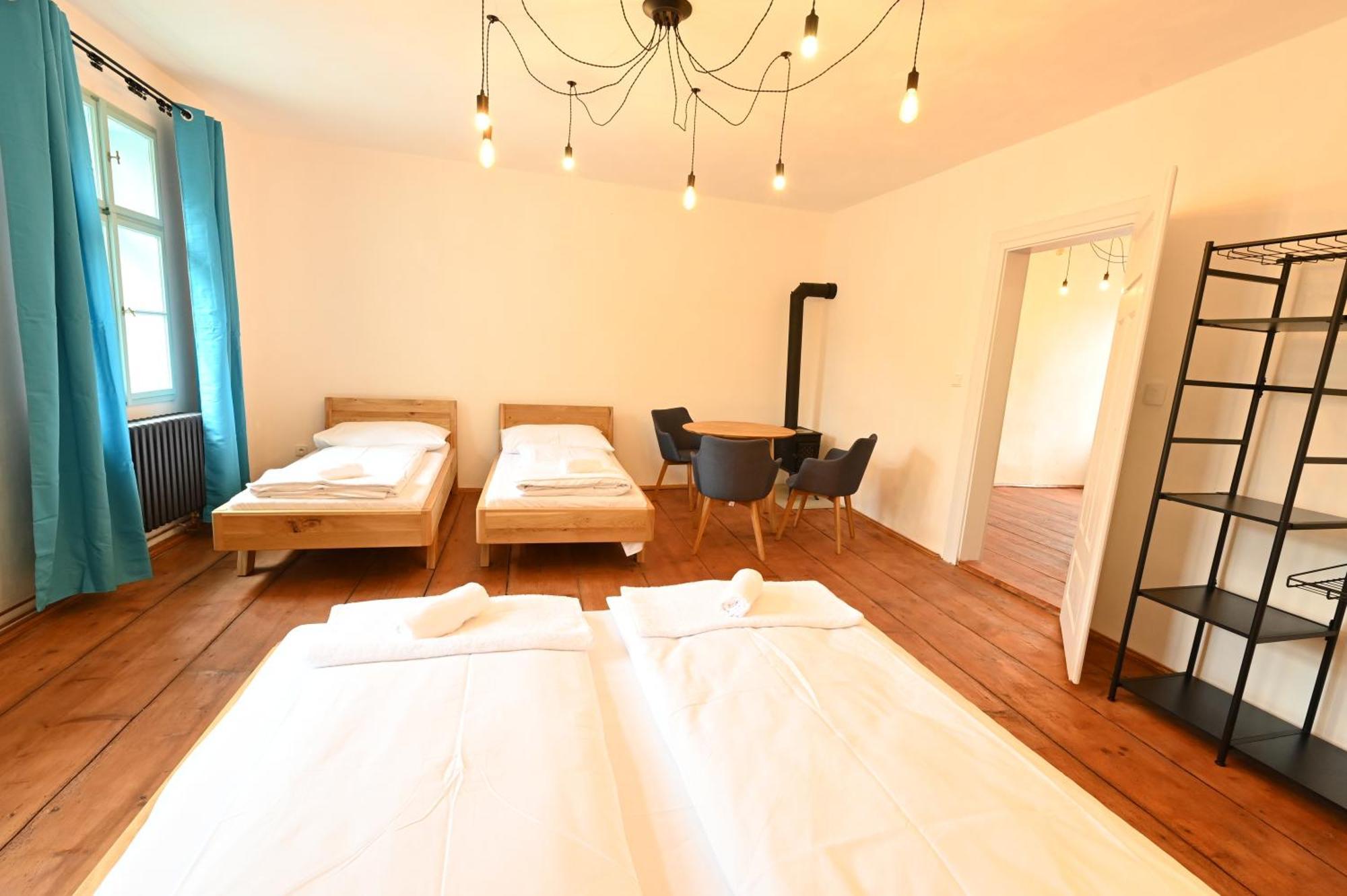 Valecska Palenice Kamer foto
